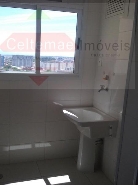 Apartamento à venda com 2 quartos, 64m² - Foto 6