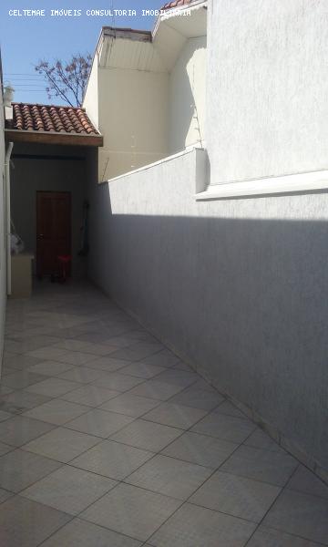 Casa à venda com 4 quartos, 120m² - Foto 29