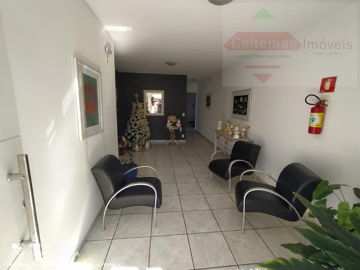 Apartamento à venda com 3 quartos, 86m² - Foto 3