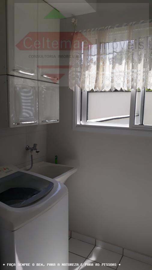 Apartamento à venda com 2 quartos, 75m² - Foto 17