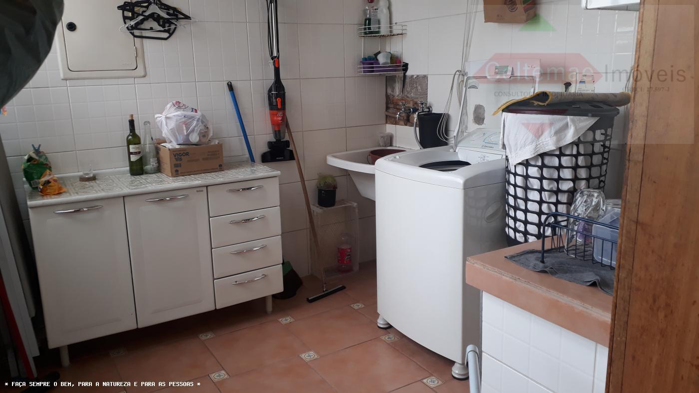 Sobrado à venda com 2 quartos, 199m² - Foto 10