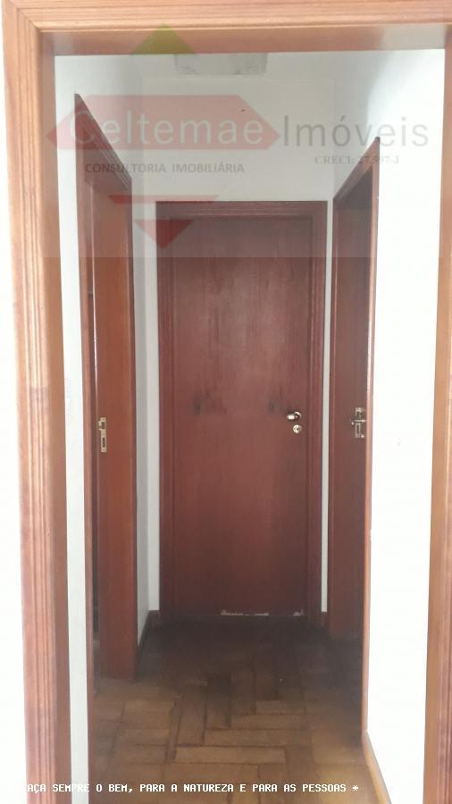 Sobrado à venda com 2 quartos, 199m² - Foto 11