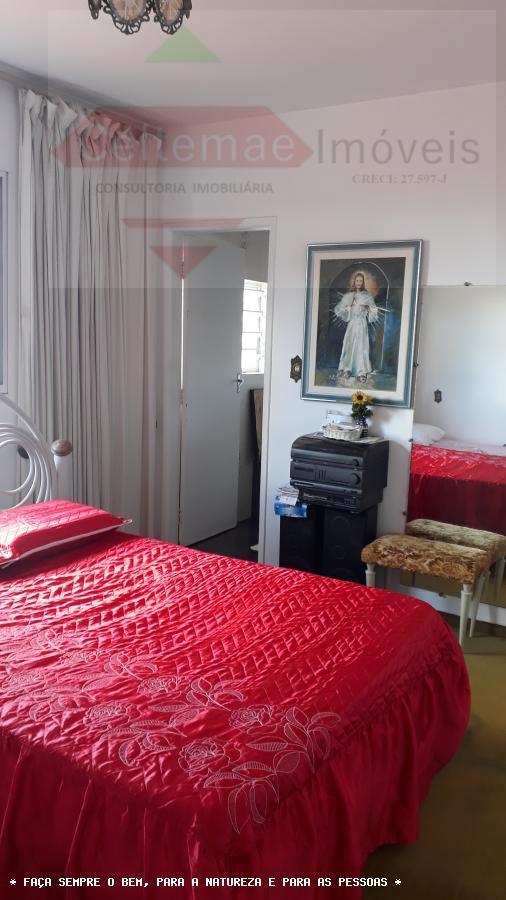 Sobrado à venda com 5 quartos, 300m² - Foto 22