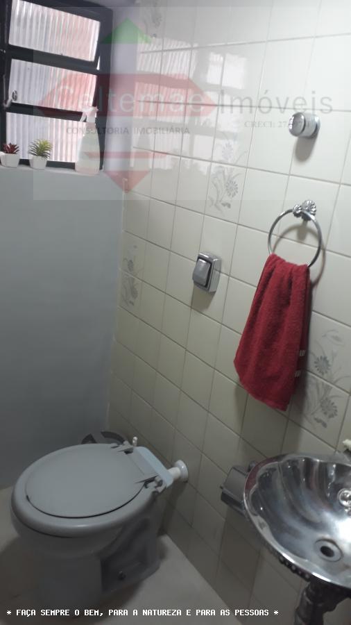 Sobrado à venda com 3 quartos, 300m² - Foto 12