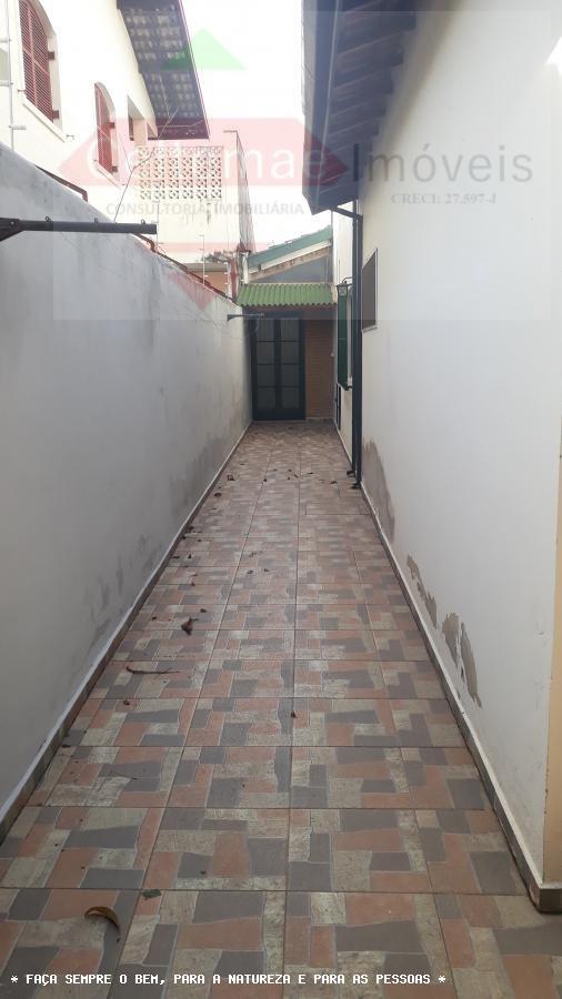 Sobrado à venda com 3 quartos, 300m² - Foto 21