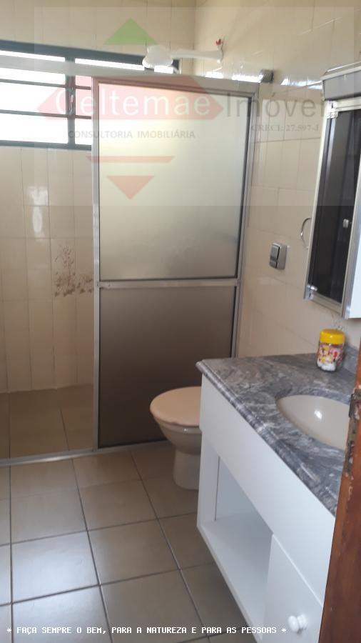 Sobrado à venda com 3 quartos, 300m² - Foto 34