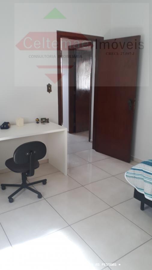 Sobrado à venda com 3 quartos, 300m² - Foto 38