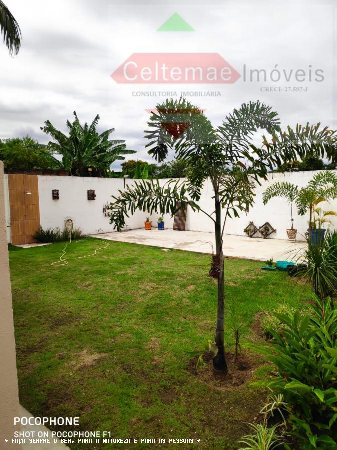 Casa de Condomínio à venda com 3 quartos, 250m² - Foto 3