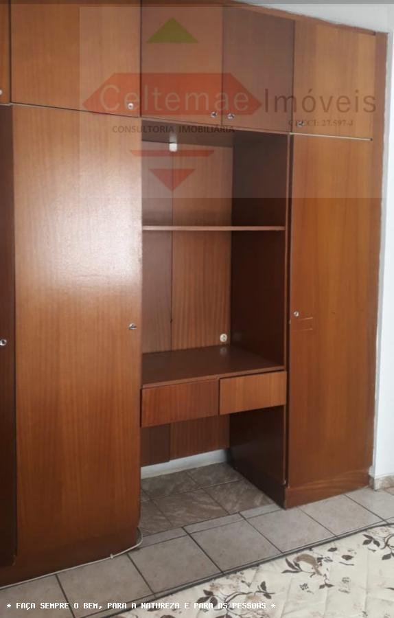 Apartamento à venda com 2 quartos, 69m² - Foto 10