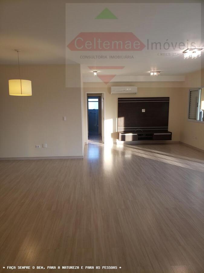 Apartamento à venda com 3 quartos, 176m² - Foto 1