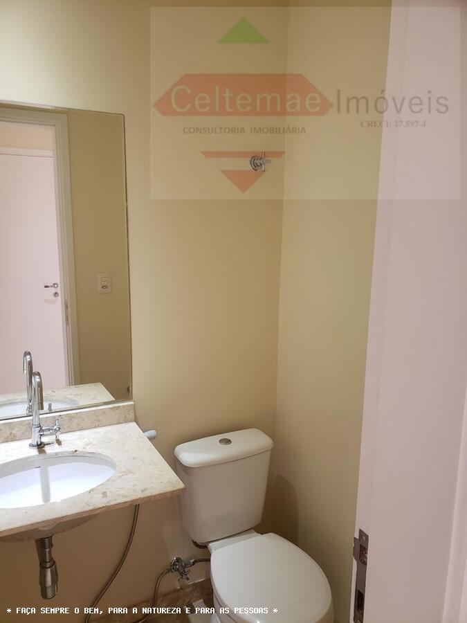 Apartamento à venda com 3 quartos, 176m² - Foto 10