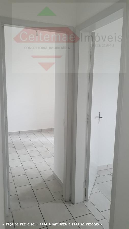 Apartamento à venda com 2 quartos, 67m² - Foto 6