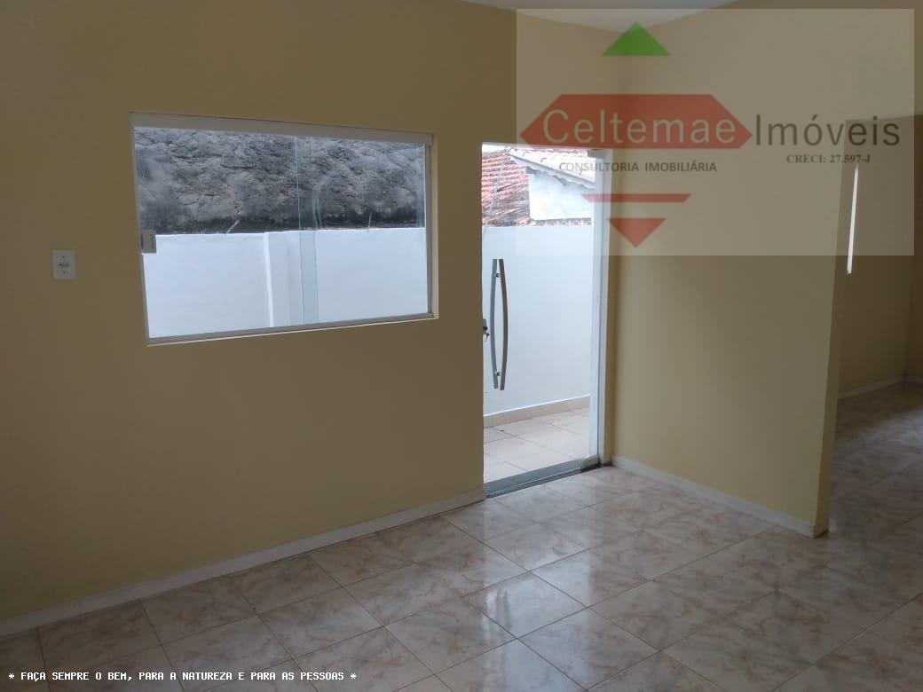 Casa à venda com 4 quartos, 180m² - Foto 10