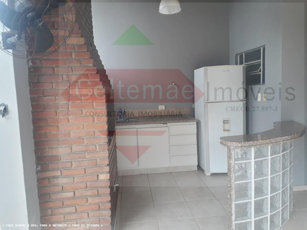 Casa à venda com 5 quartos, 248m² - Foto 23