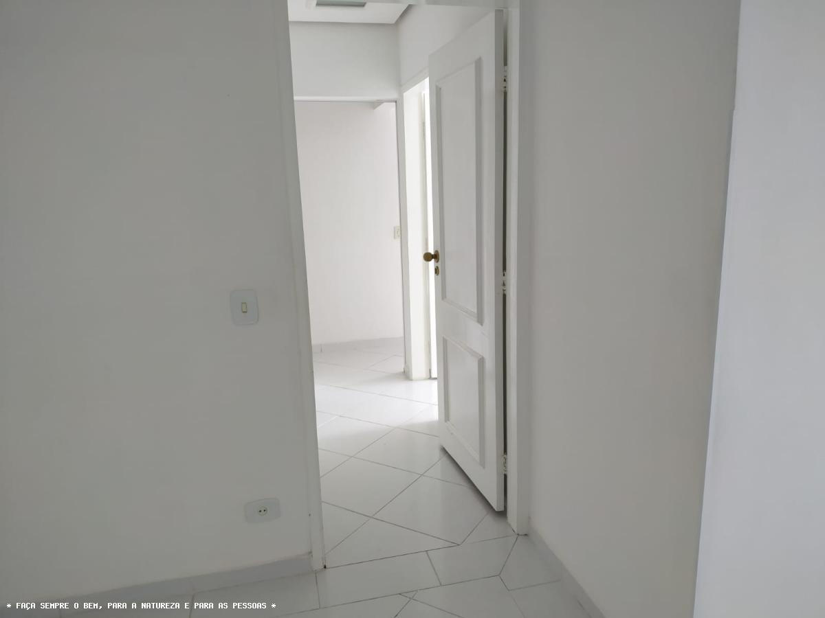 Apartamento à venda com 2 quartos, 97m² - Foto 12