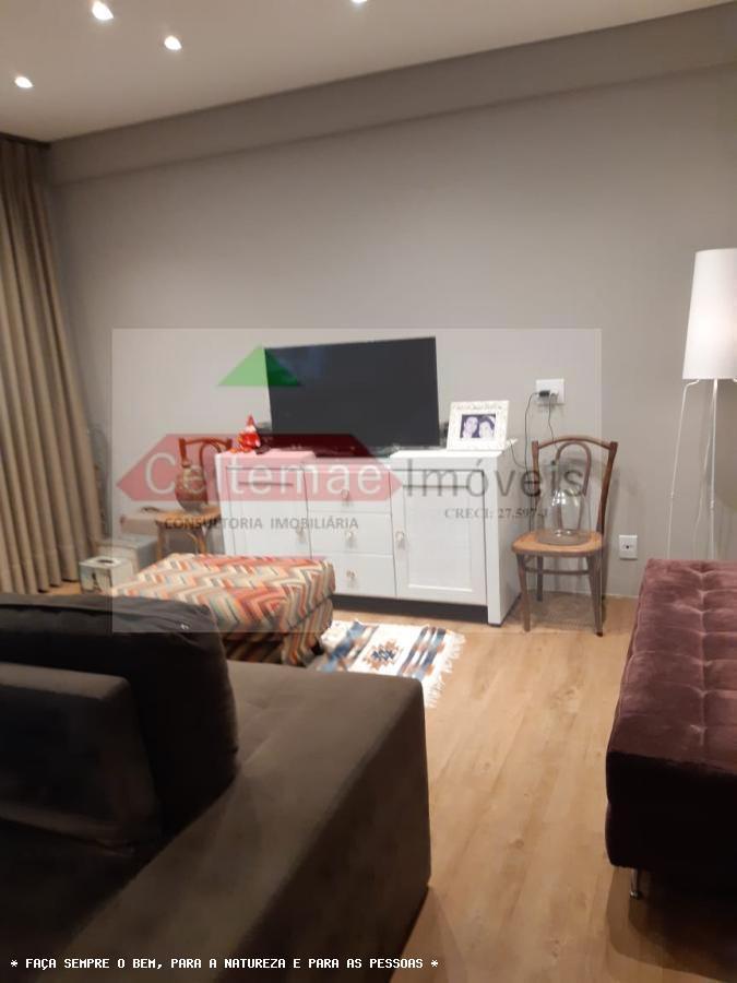 Apartamento à venda com 3 quartos, 146m² - Foto 3