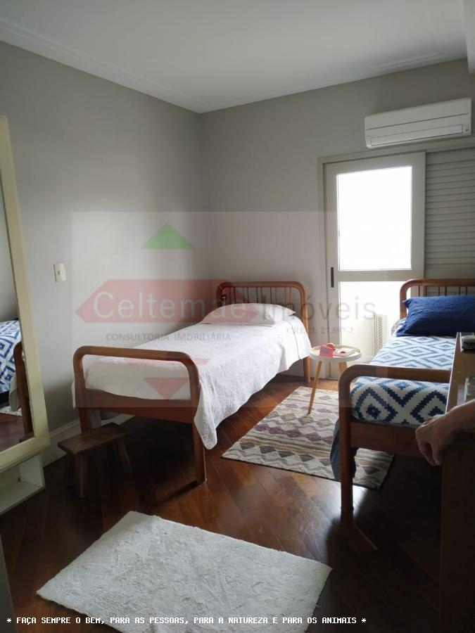 Apartamento à venda com 3 quartos, 157m² - Foto 10