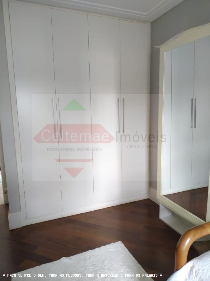 Apartamento à venda com 3 quartos, 157m² - Foto 11