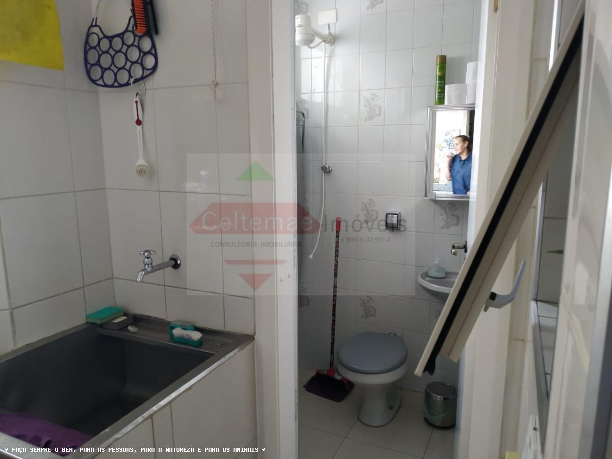 Apartamento à venda com 3 quartos, 157m² - Foto 18