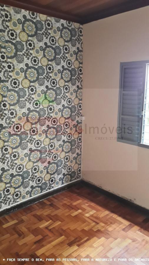 Casa à venda com 4 quartos, 200m² - Foto 20