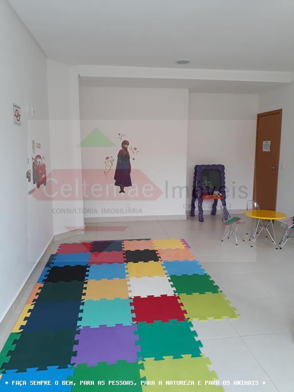 Apartamento à venda com 2 quartos, 65m² - Foto 20