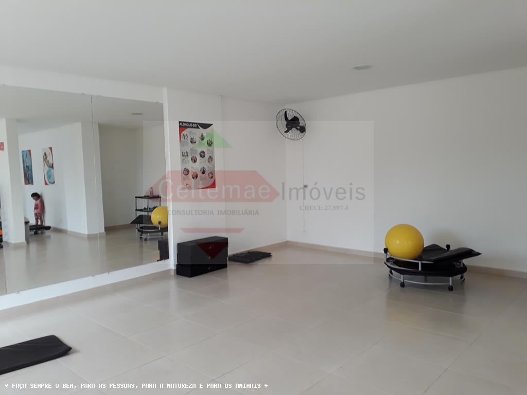 Apartamento à venda com 2 quartos, 65m² - Foto 27