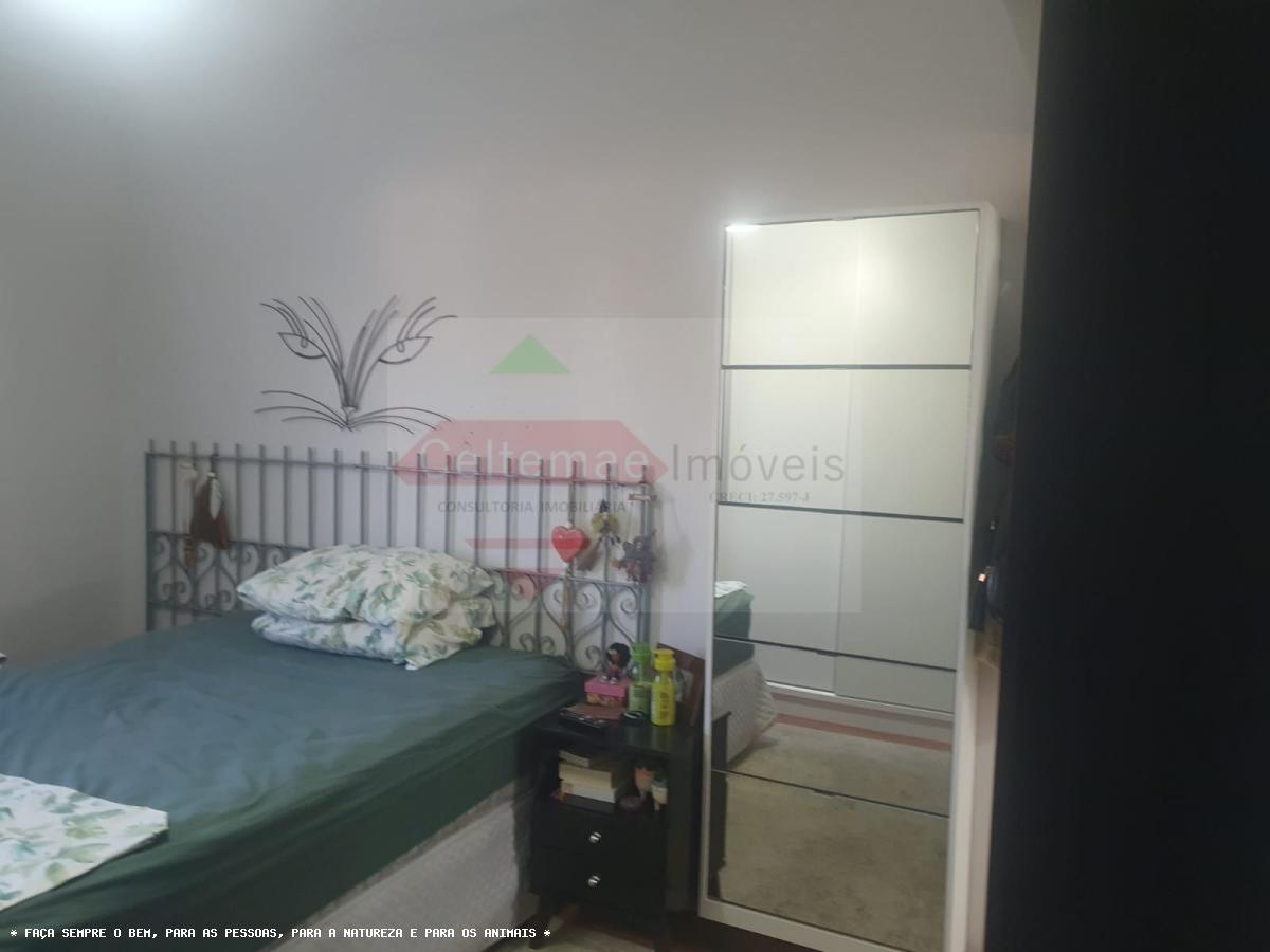 Apartamento à venda com 2 quartos, 68m² - Foto 9