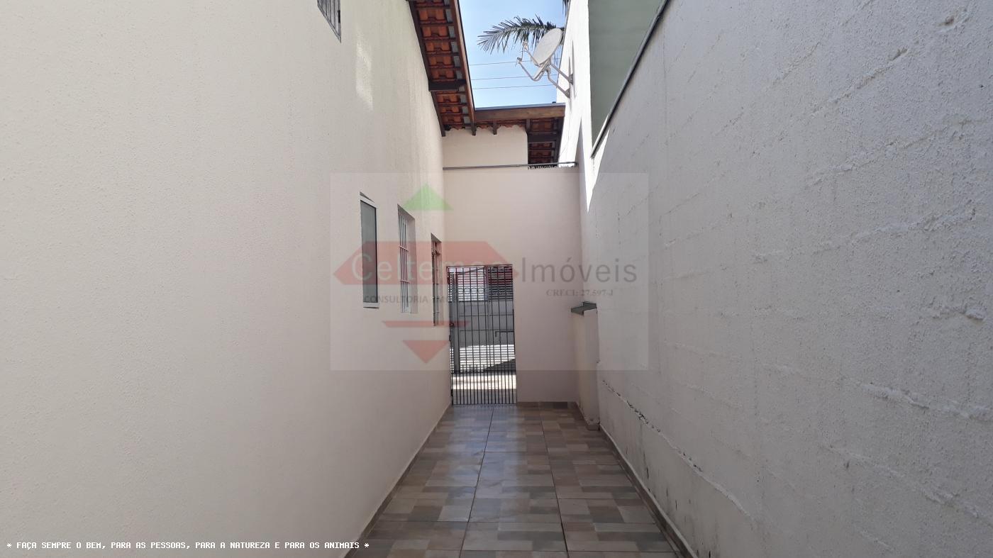 Casa à venda com 3 quartos, 204m² - Foto 13