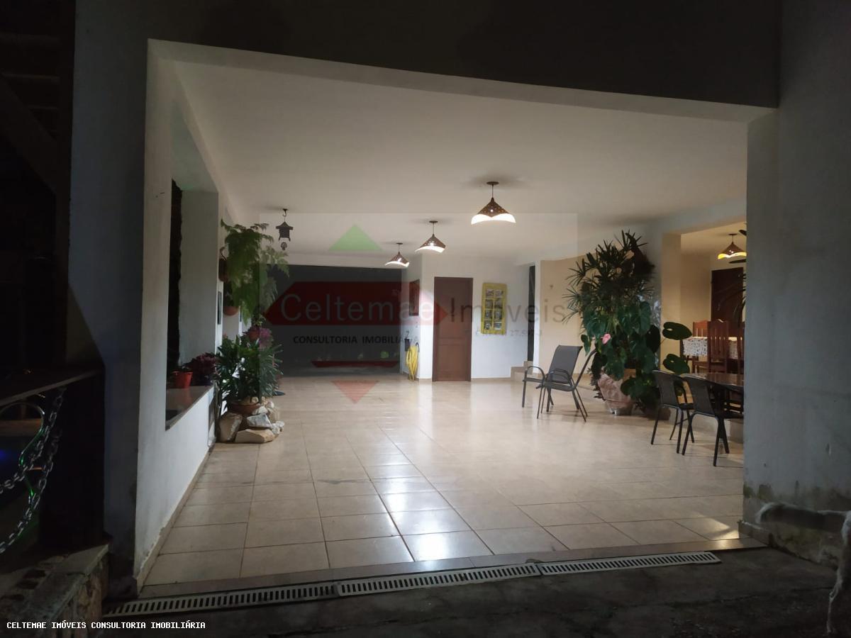 Casa de Condomínio à venda com 4 quartos, 360m² - Foto 17