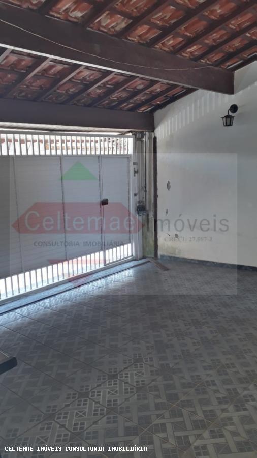 Sobrado à venda com 5 quartos, 260m² - Foto 2