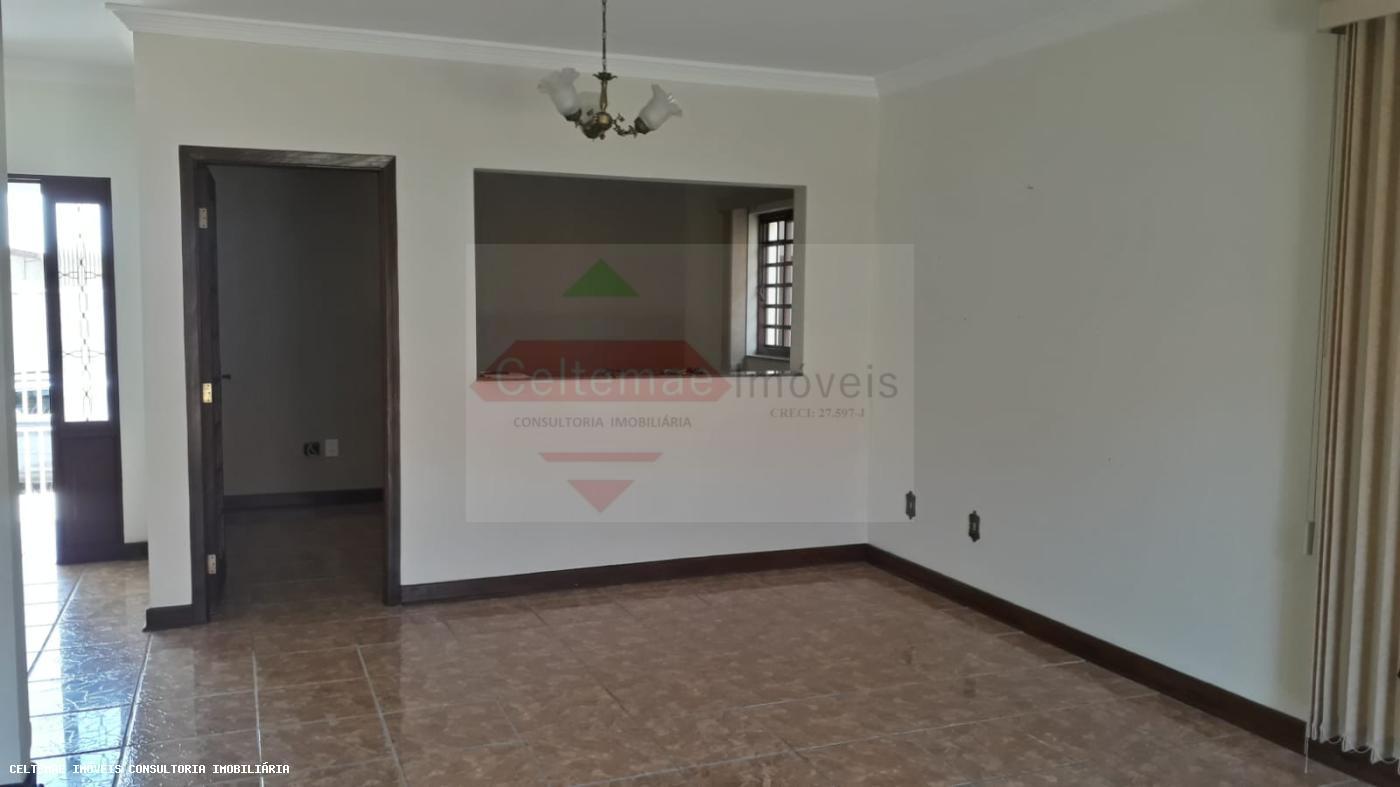 Sobrado à venda com 5 quartos, 260m² - Foto 5