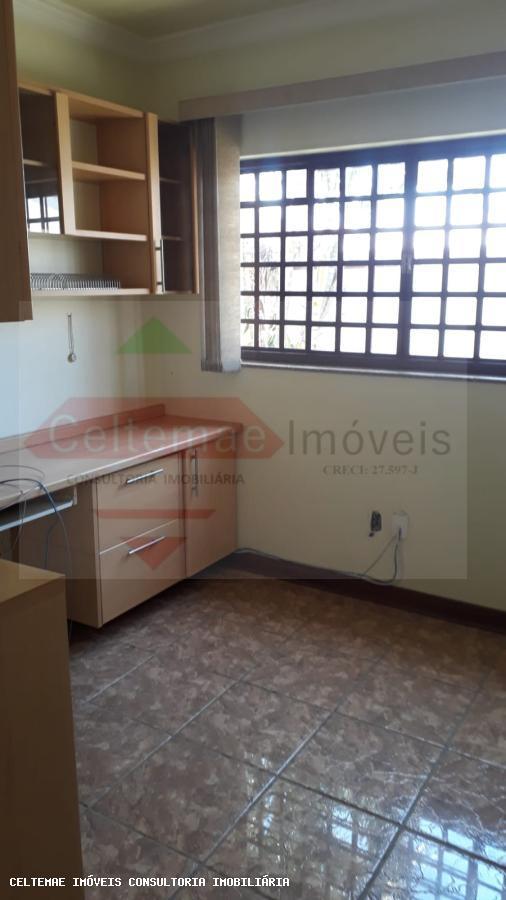 Sobrado à venda com 5 quartos, 260m² - Foto 9