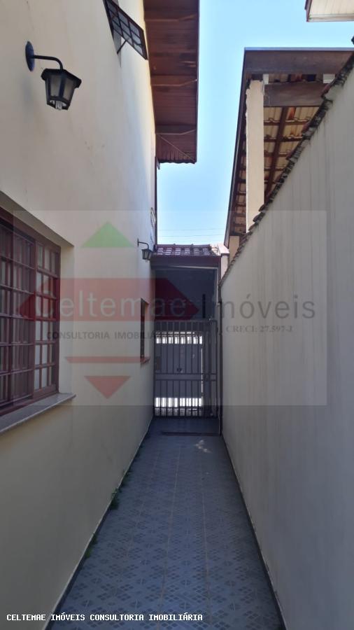 Sobrado à venda com 5 quartos, 260m² - Foto 46