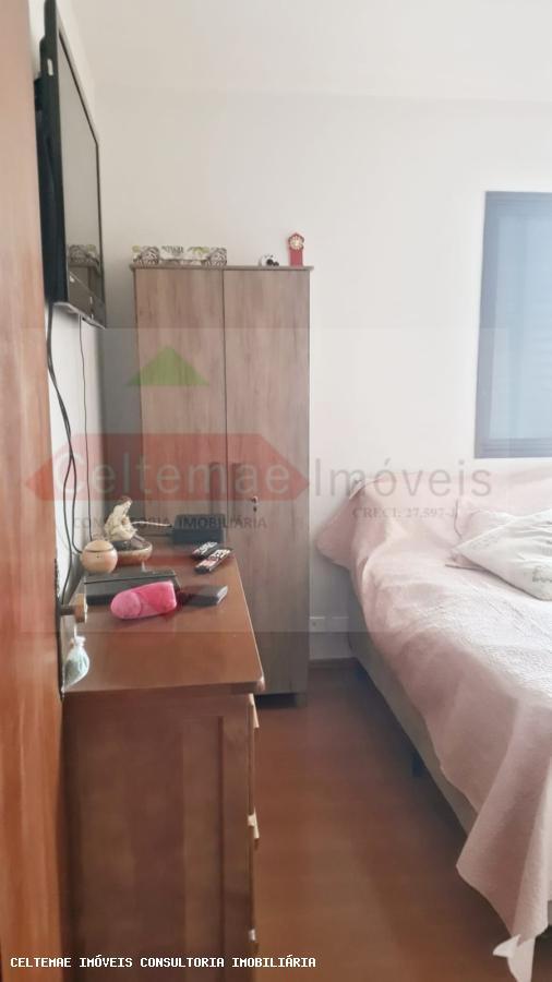 Apartamento à venda com 4 quartos, 139m² - Foto 10