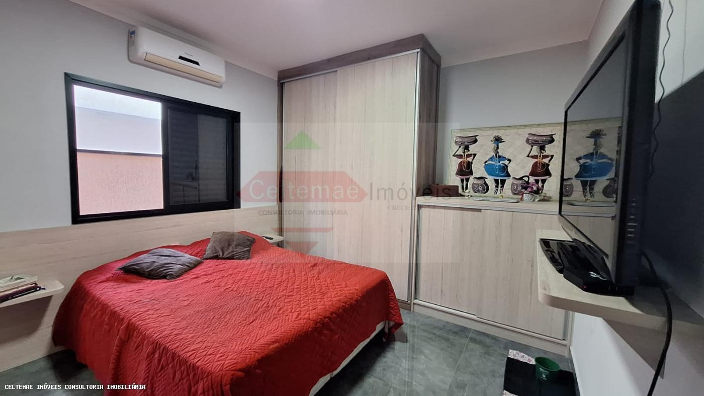 Casa de Condomínio à venda com 2 quartos, 136m² - Foto 11