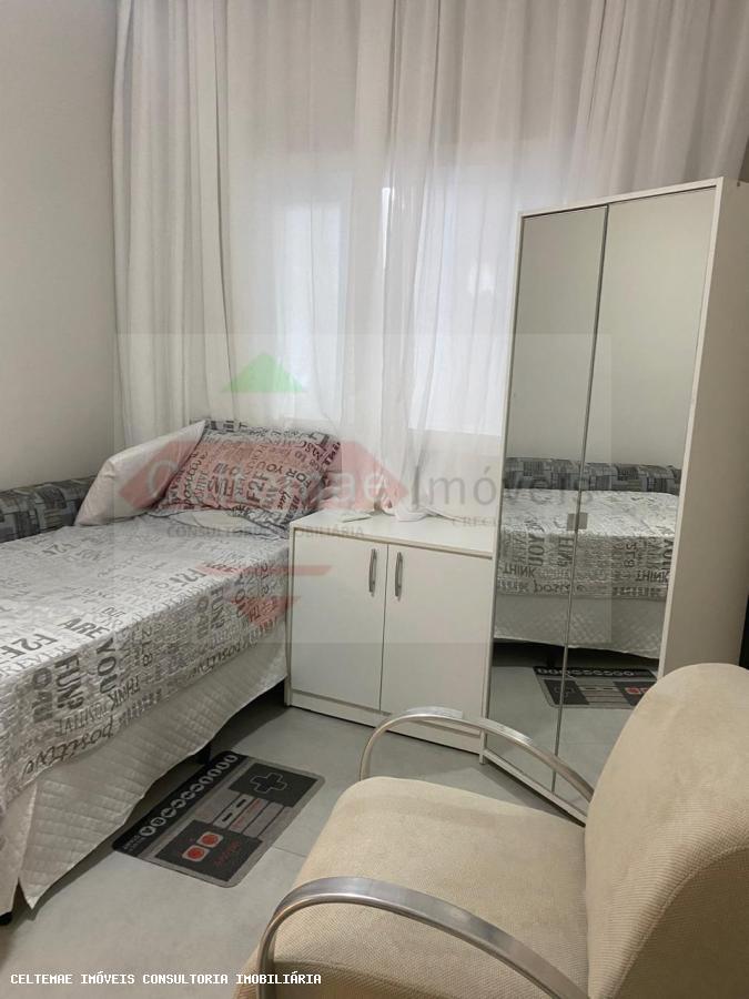 Casa à venda com 3 quartos, 135m² - Foto 6