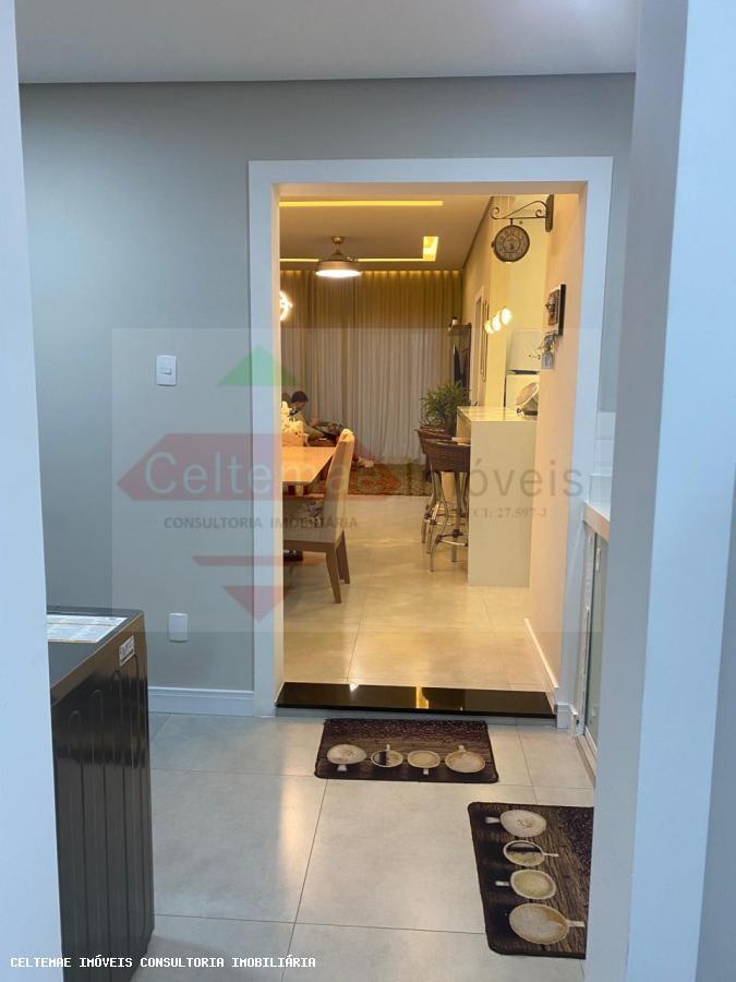 Casa à venda com 3 quartos, 135m² - Foto 16