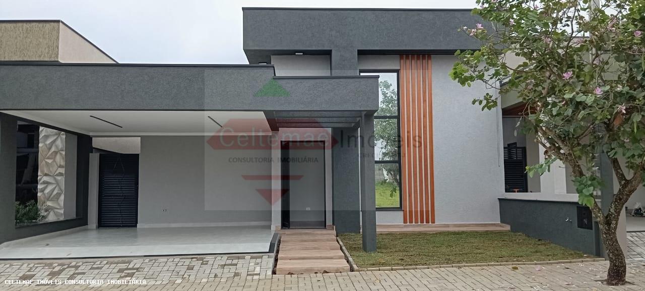 Casa de Condomínio à venda com 3 quartos, 170m² - Foto 1