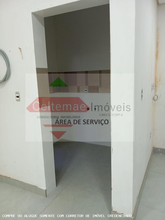 Sobrado à venda com 2 quartos, 222m² - Foto 5