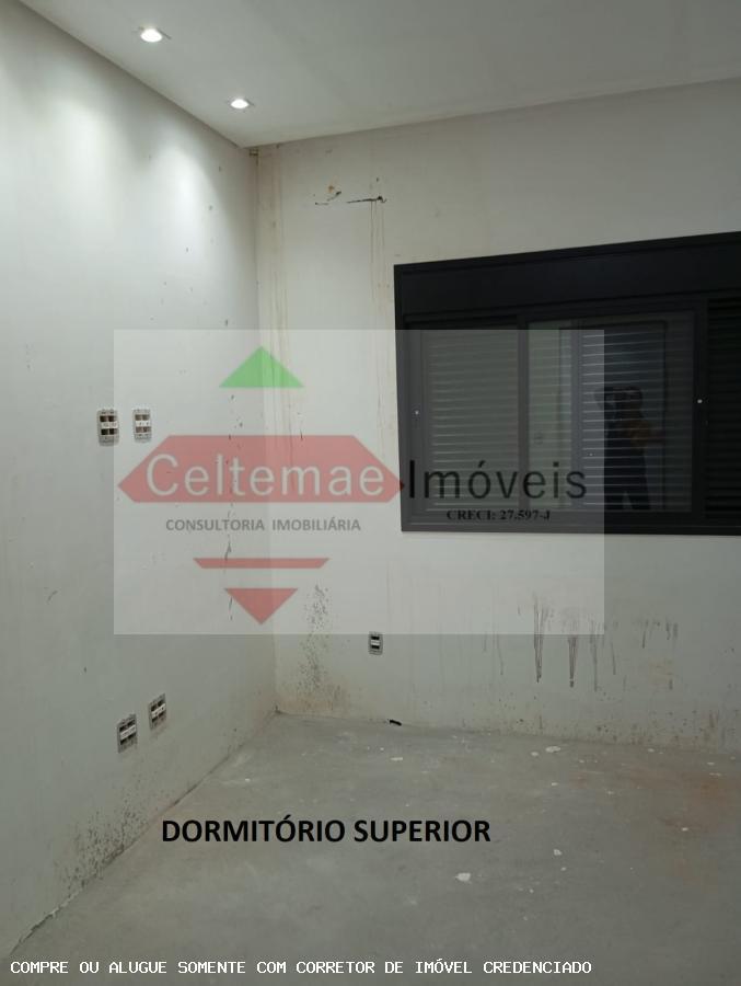 Sobrado à venda com 2 quartos, 222m² - Foto 15