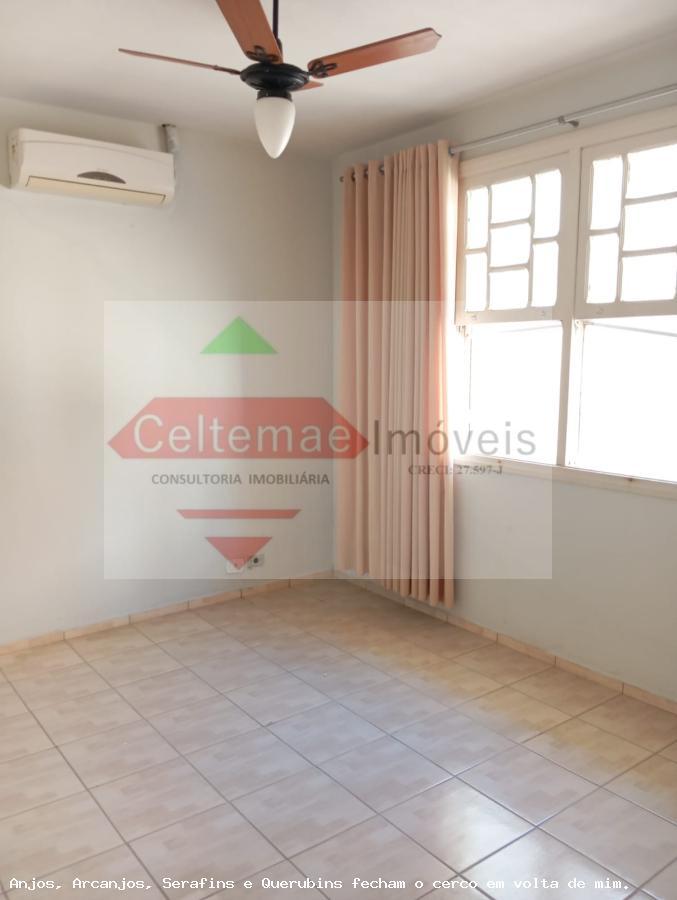 Casa à venda com 4 quartos, 194m² - Foto 15