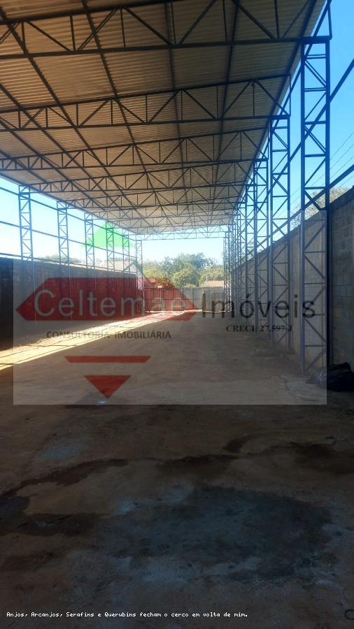 Depósito-Galpão-Armazém para alugar, 640m² - Foto 3