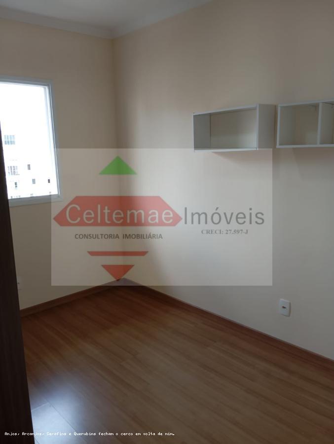 Apartamento à venda com 2 quartos, 65m² - Foto 15