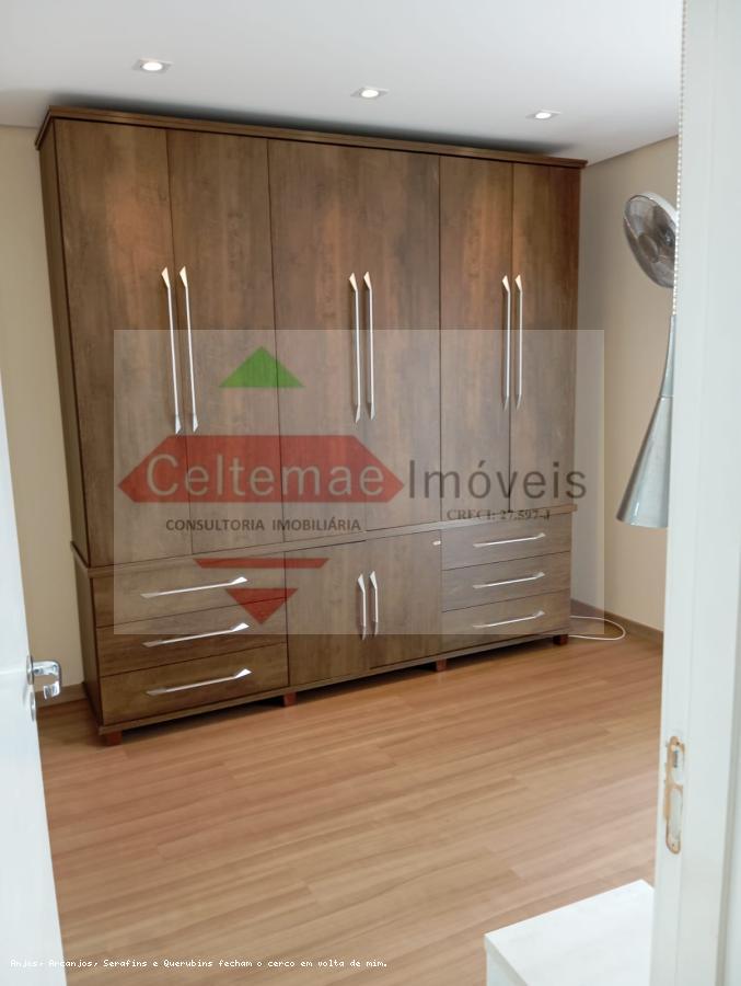 Apartamento à venda com 2 quartos, 65m² - Foto 19