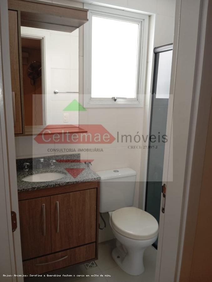 Apartamento à venda com 2 quartos, 65m² - Foto 20