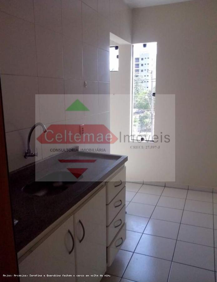 Apartamento à venda com 2 quartos, 55m² - Foto 4