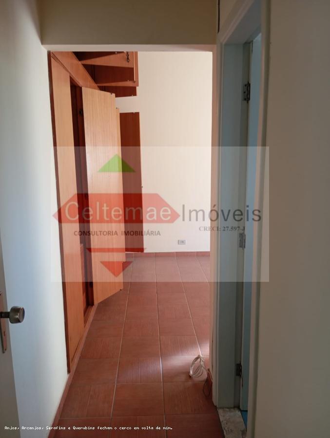 Casa à venda com 5 quartos, 267m² - Foto 17