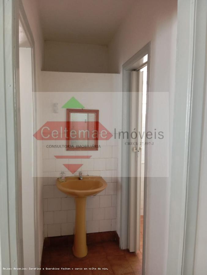 Casa à venda com 2 quartos, 86m² - Foto 11