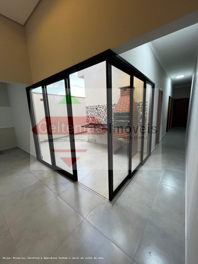 Casa à venda com 3 quartos, 85m² - Foto 5