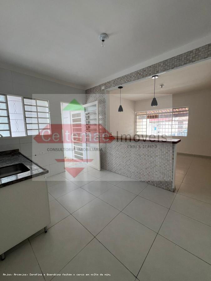 Casa à venda com 3 quartos, 110m² - Foto 5